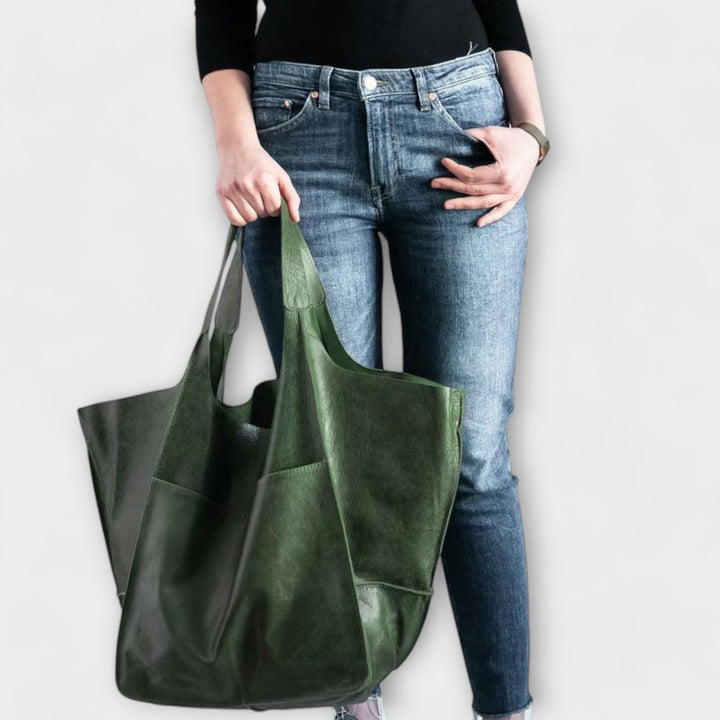 Women's Oversized Weekender Bag with Ample Space for Travel