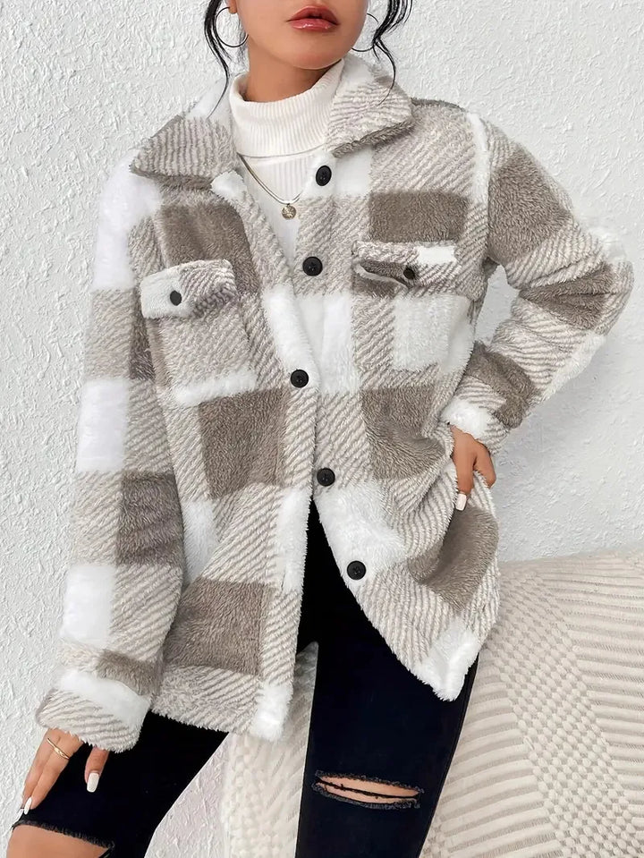 Women's Plaid Fleece Jacket with Flattering Fit Everyday