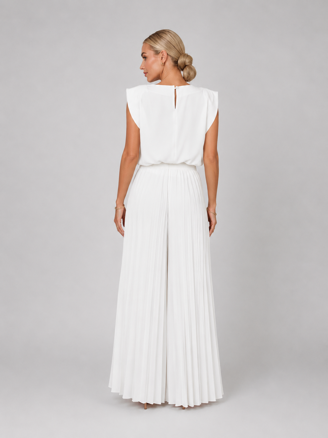Women’s Pleated Wide-Leg Set with Comfort