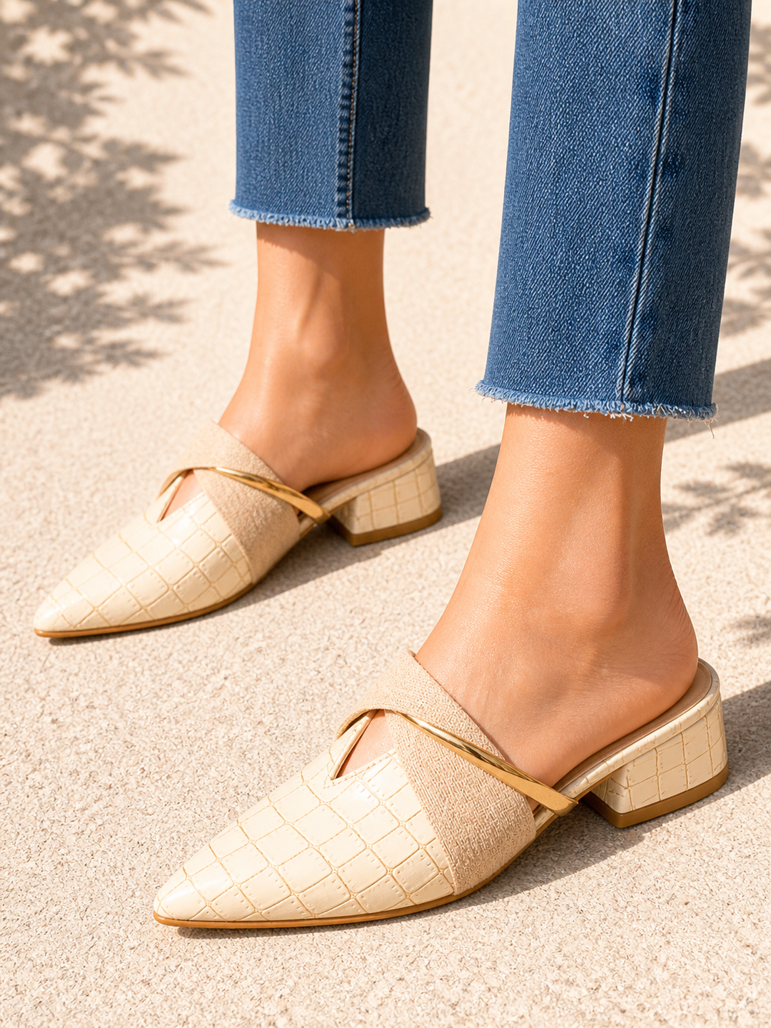 Women’s Pointed Toe Mule with Croc Effect