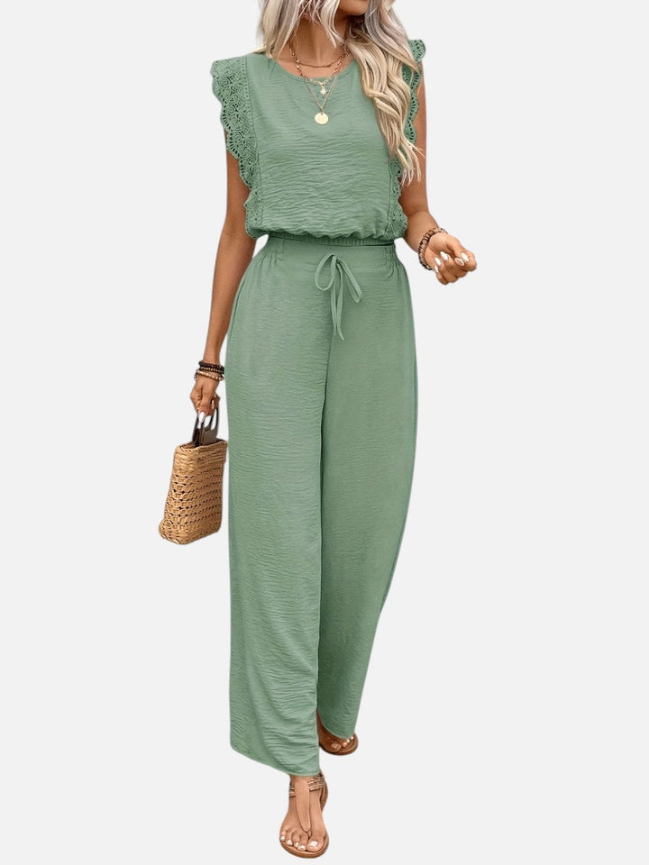 Women’s Relaxed Two-Piece Outfit with Trousers