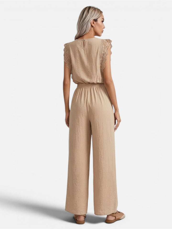 Women’s Relaxed Two-Piece Outfit with Trousers