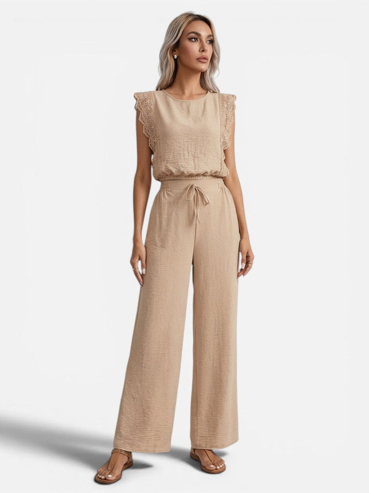 Women’s Relaxed Two-Piece Outfit with Trousers