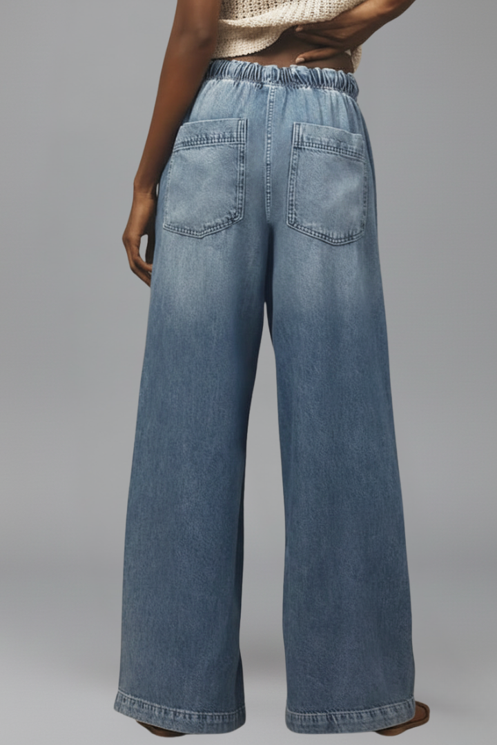 Women's Relaxed Wide-Leg Denim Jeans for Summer Days