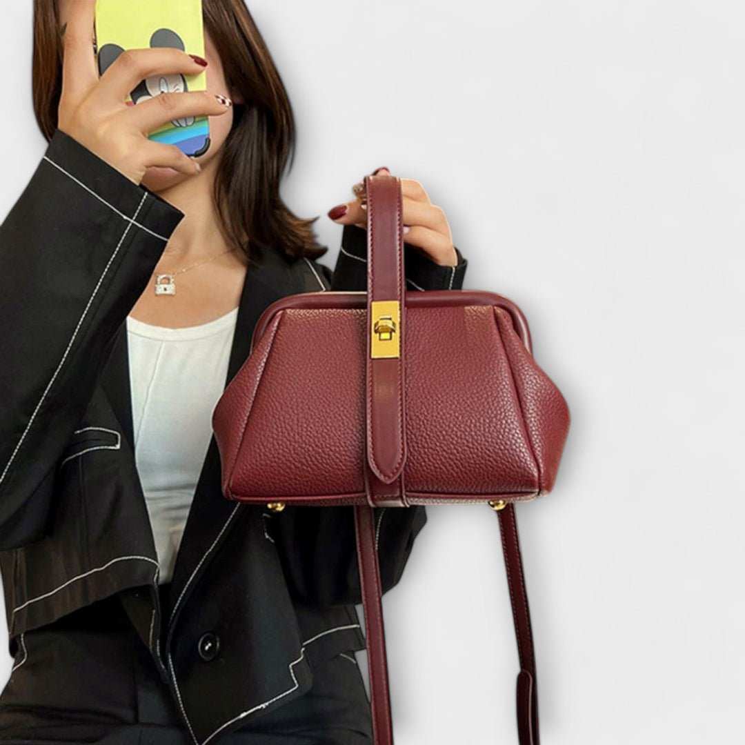 Women's Retro Bag with Spacious Interior for Work