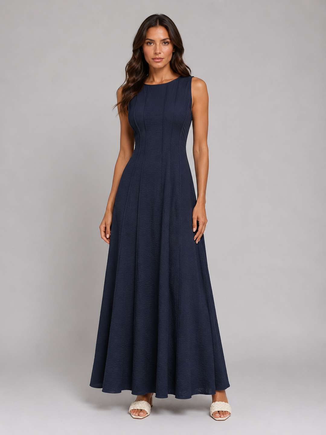 Women's Ruched Maxi Dress with Relaxed Style