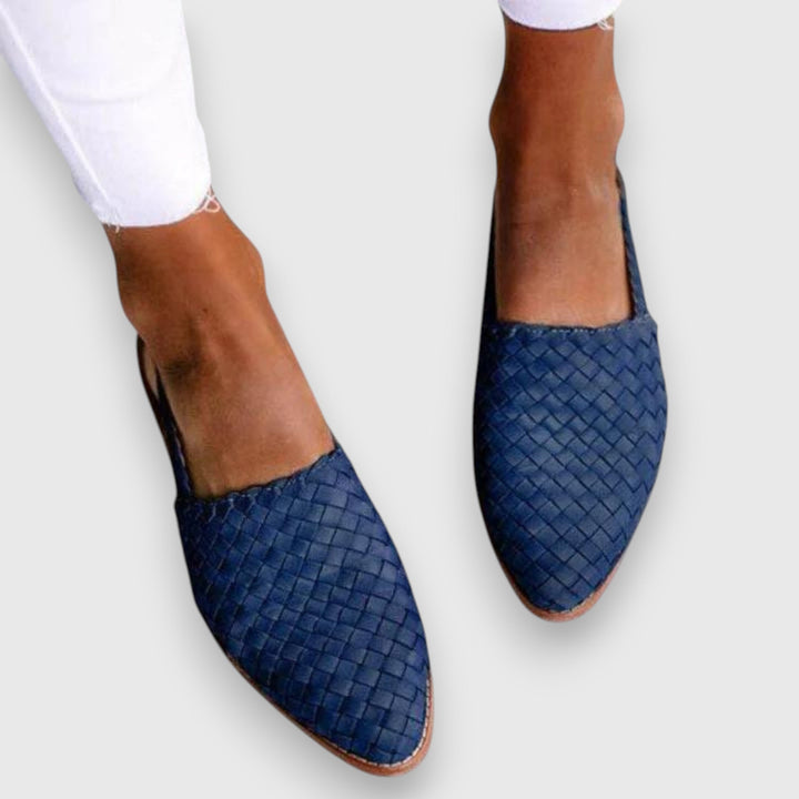 Women's Sandal with woven strap for everyday wear
