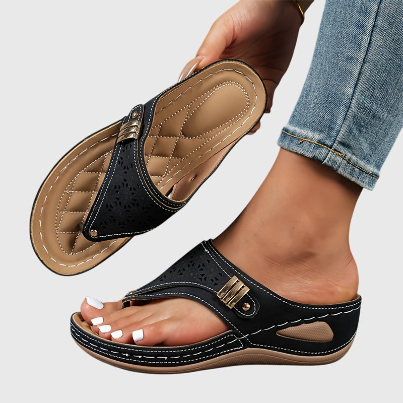 Women's Sandals with Beaded Anklet for Summer Outings