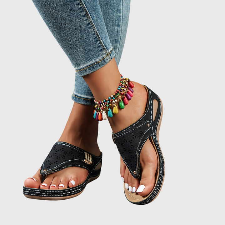 Women's Sandals with Beaded Anklet for Summer Outings