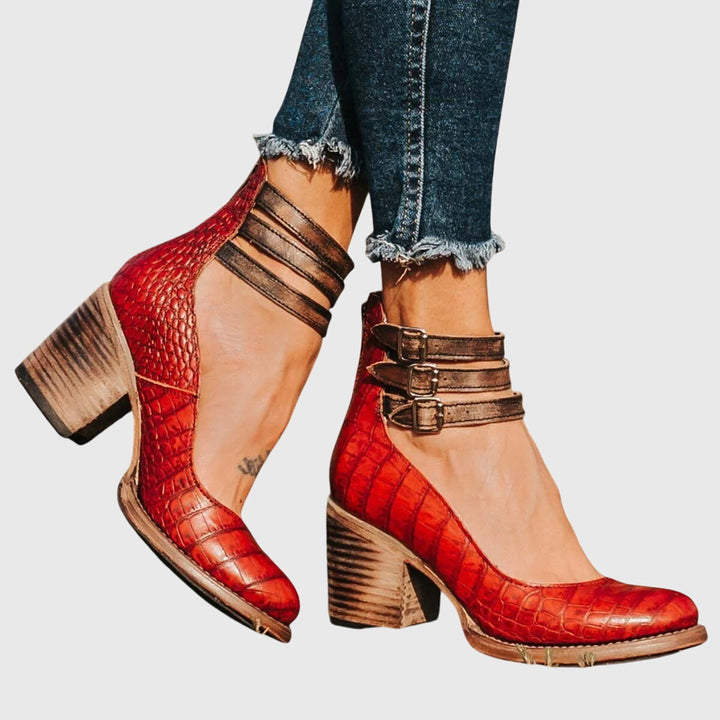 Women's Sandals with Elegant Comfort for City Walks