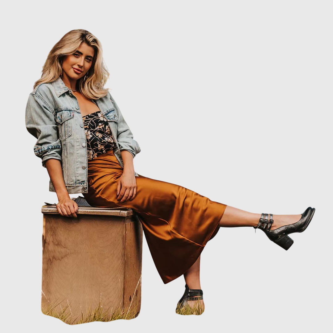 Women's Sandals with Elegant Comfort for City Walks