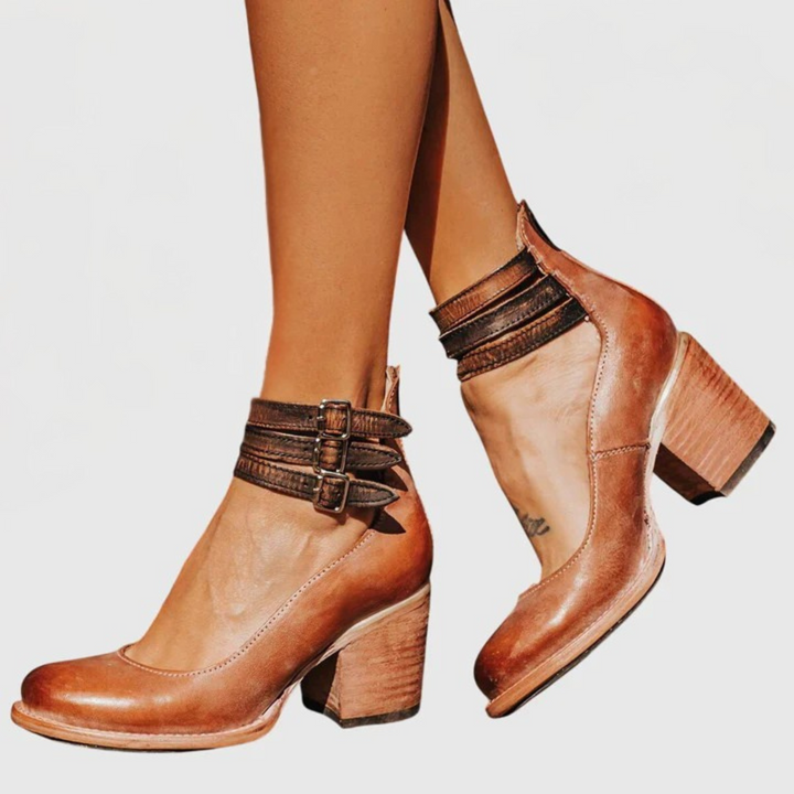 Women's Sandals with Elegant Comfort for City Walks