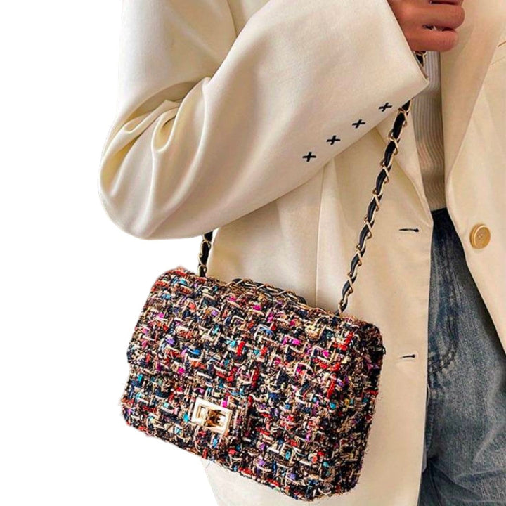 Women's Shoulder Bag with Textured Pink Weave for Day-Night