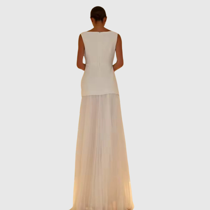 Women's Sleeveless Dress with Flowing Pleats for Evening