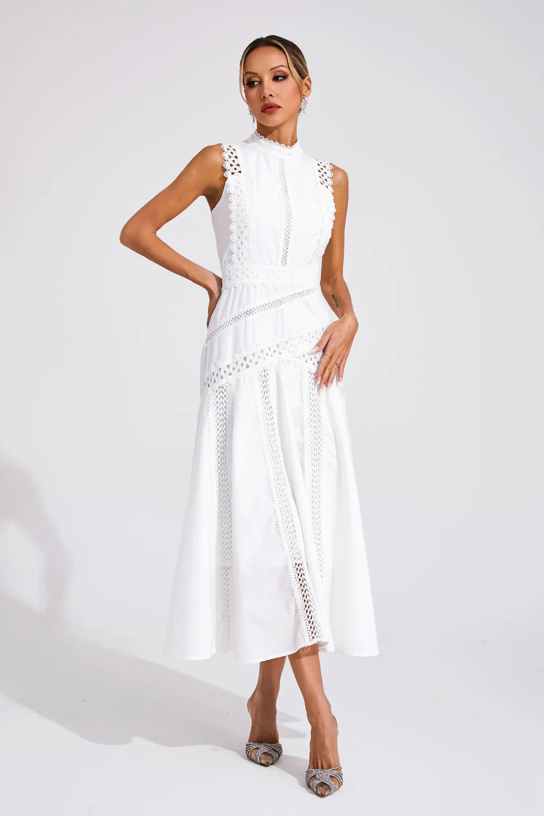 Women’s Sleeveless Lace Midi Dress with Silhouette