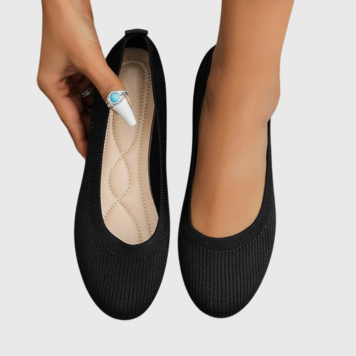 Women's Slip-on Shoes with Arch Support for Everyday Wear