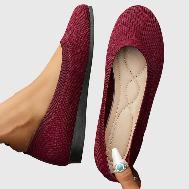 Women's Slip-on Shoes with Arch Support for Everyday Wear