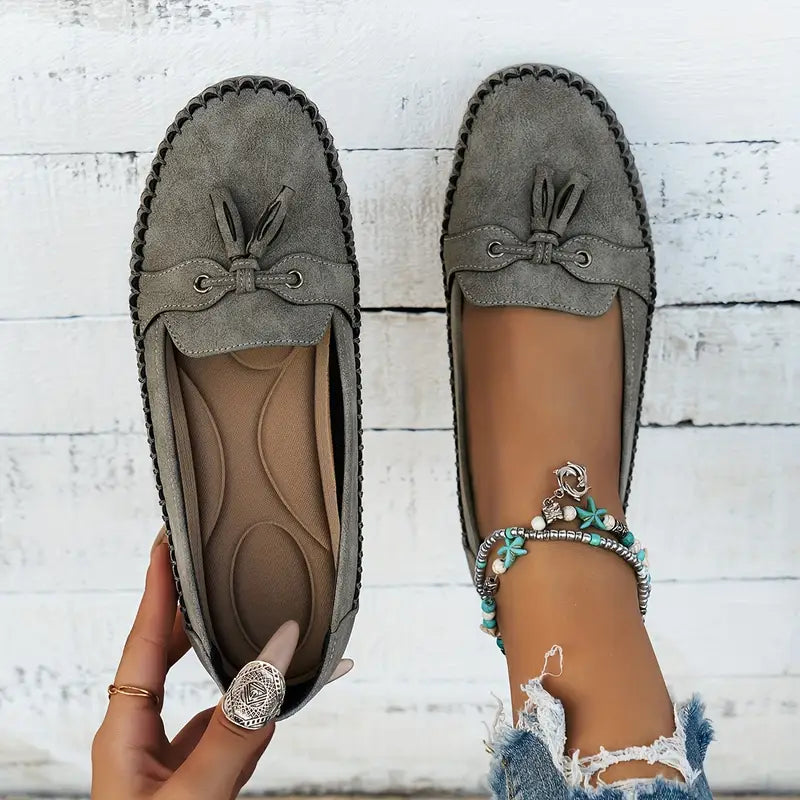 Women's Soft Moccasins with Cushioned Insole for Comfort