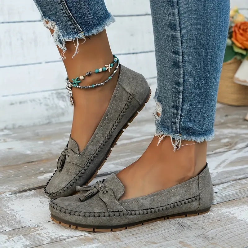 Women's Soft Moccasins with Cushioned Insole for Comfort