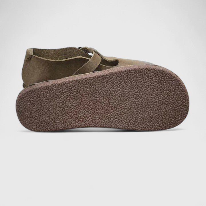 Women's Strap Shoes with Classic Design for Smart Casual