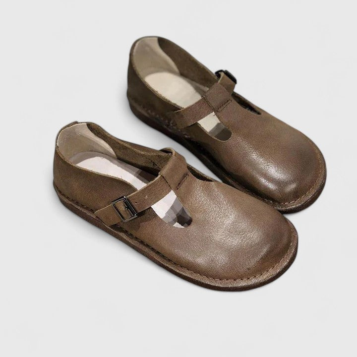 Women's Strap Shoes with Classic Design for Smart Casual