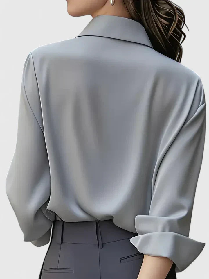 Women's Top with Hidden Button Closure for Everyday Wear