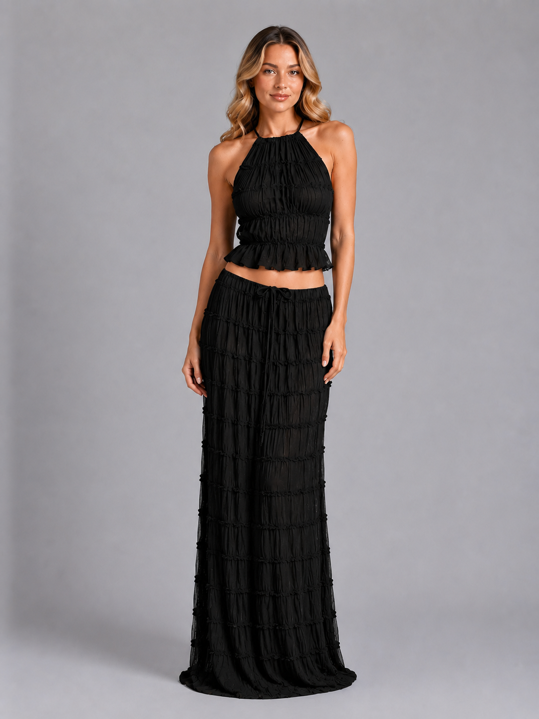 Women’s Two-Piece Halterneck Set with Texture
