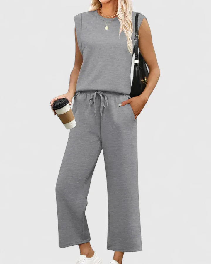 Women's Two-Piece Set with Sleeveless Top for Casual Daywear