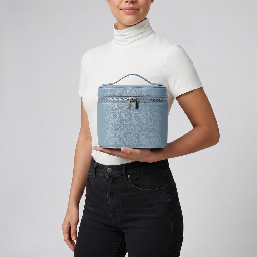 Women’s Leather Vanity Case - Structured Wash Bag | Celestiella