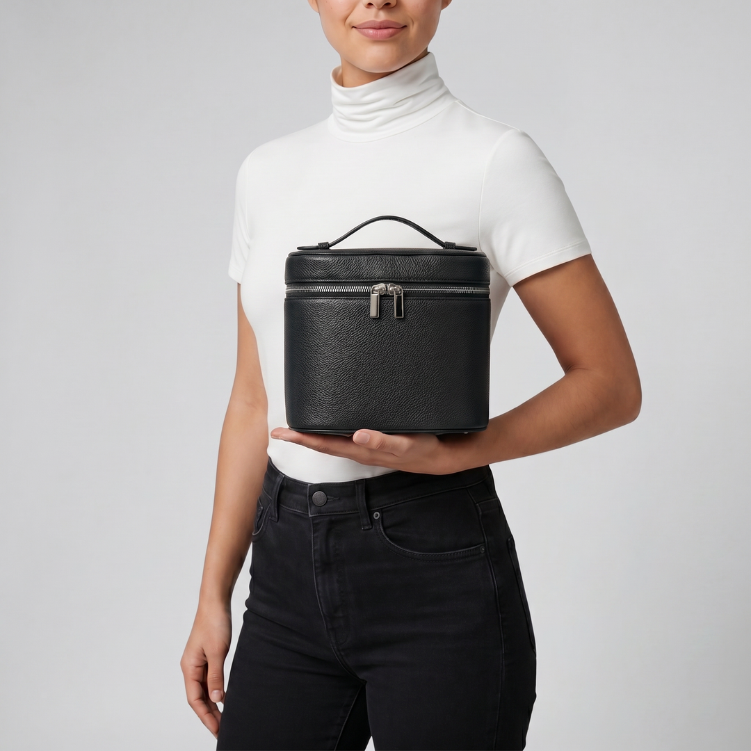 Women’s Leather Vanity Case - Structured Wash Bag | Celestiella