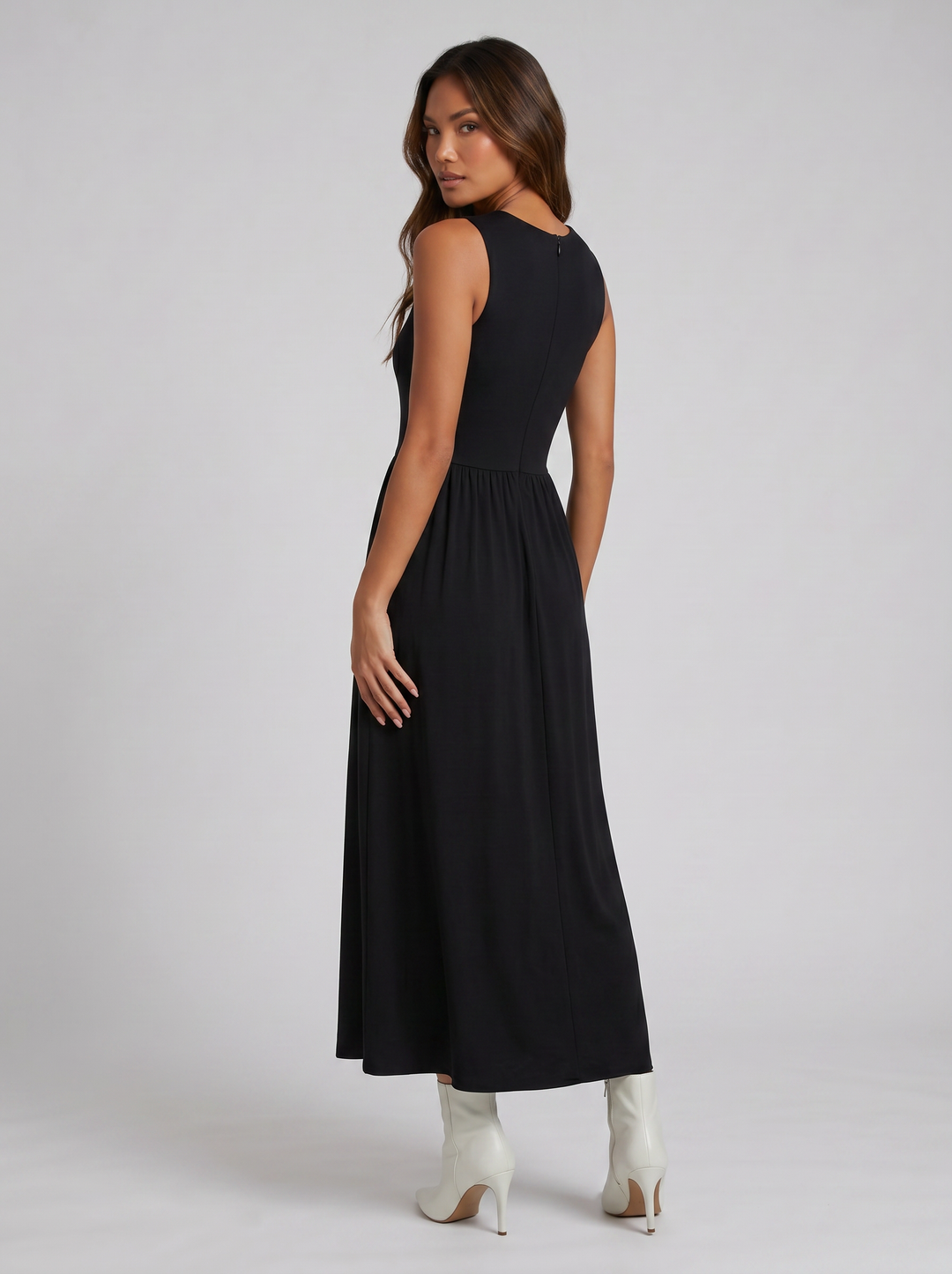 Women's Maxi Dress – Sleeveless High-Neck Minimalist